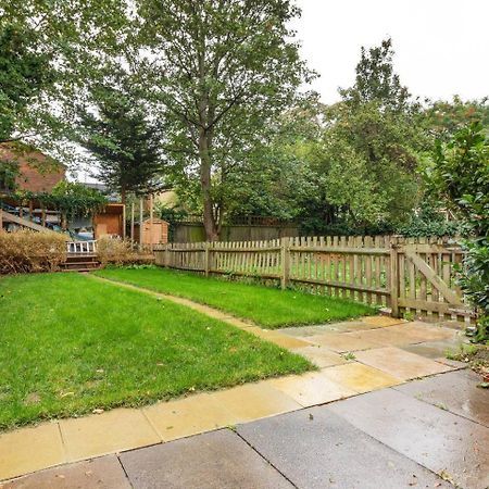 Airy Spacious 1 Bedroom Aprtment With Garden In Brixton لندن المظهر الخارجي الصورة