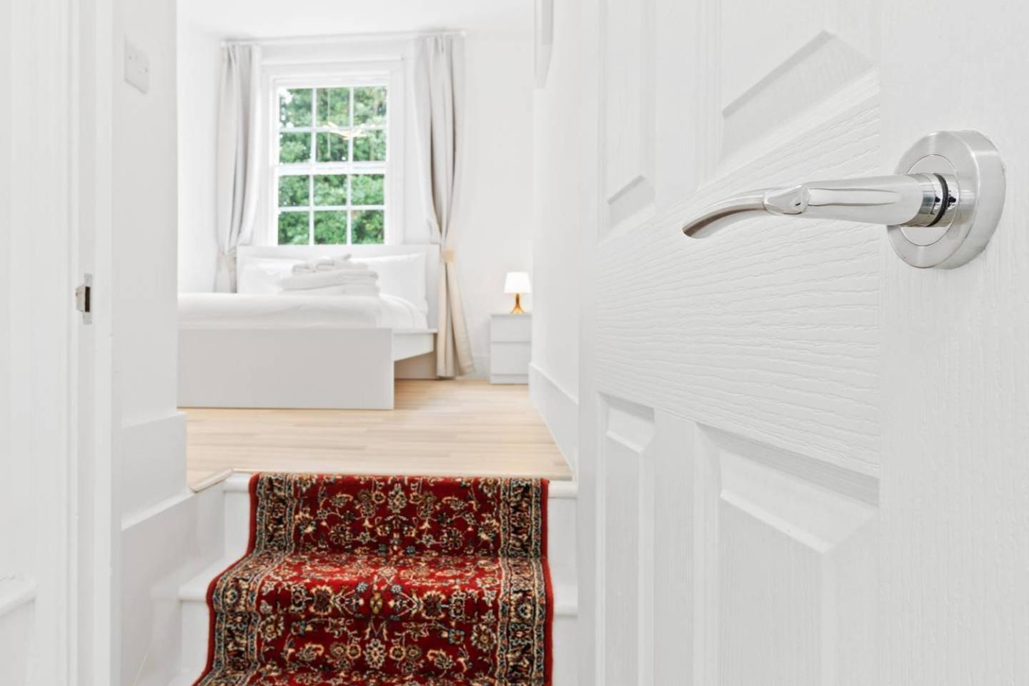 Airy Spacious 1 Bedroom Aprtment With Garden In Brixton لندن المظهر الخارجي الصورة