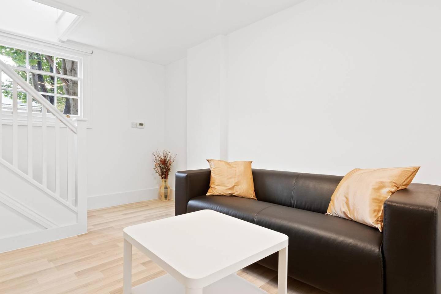 Airy Spacious 1 Bedroom Aprtment With Garden In Brixton لندن المظهر الخارجي الصورة